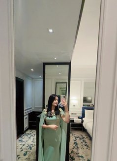 Annu GFE - puta in Dubai Photo 5 of 6