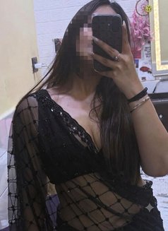 Annu - escort in Bangalore Photo 2 of 3
