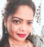 Annu - escort in Kochi Photo 1 of 1