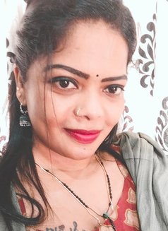 Annu - escort in Kochi Photo 1 of 1