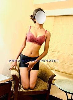 Annu - adult performer in Noida Photo 3 of 4