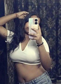 Anusika real meet & cam show - escort in Bangalore Photo 4 of 4