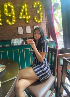 Annu Kumari - puta in Rajkot Photo 1 of 2