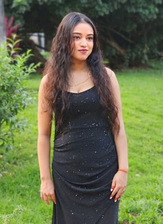 ꧁☆♧🦋 Annu Real Meet & Cam༻♧☆꧂, Escort - escort in Mumbai Photo 1 of 3