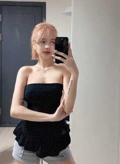 Anny in Korea - escort in Busan Photo 2 of 8