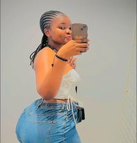 Anny - escort in Guangzhou Photo 4 of 6