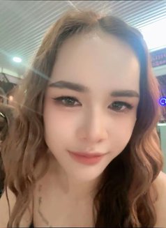 Anny - escort in Bangkok Photo 1 of 3