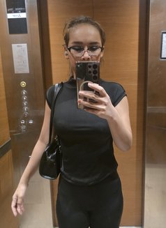 Anny - escort in Bangkok Photo 6 of 19