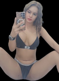 Anny - escort in Bangkok Photo 18 of 19