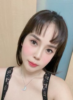 Anny - masseuse in Taipei Photo 3 of 6