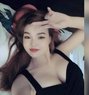 Anny - escort in Jeddah Photo 5 of 6