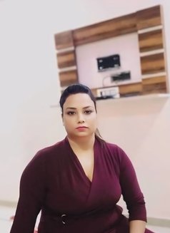 Annya Arora Meet Upp & Cam Fun 24 Hrs - puta in Mumbai Photo 1 of 1