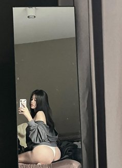 Anong Tain - escort in Thiruvananthapuram Photo 4 of 5