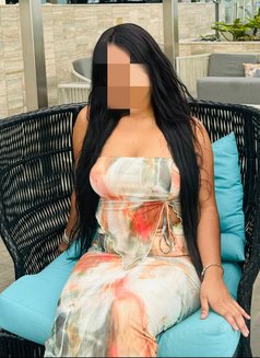 Anouska - escort in Colombo Photo 5 of 5