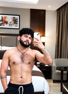 Ansh Sharma - Male escort in Hyderabad Photo 1 of 4