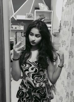 Anshi Tiwari Mumbai Escort Service - escort agency in Mumbai Photo 11 of 17