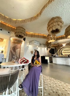 Anshi Tiwari Mumbai Escort Service - escort agency in Mumbai Photo 12 of 17