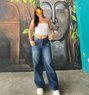 Anshika a New Girl Available - puta in Kathmandu Photo 1 of 2