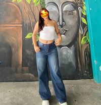 Anshika a New Girl Available - puta in Kathmandu