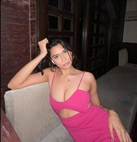 Anshika Best Escort 24×7 - puta in Kathmandu Photo 1 of 4