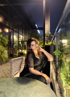 Anshika - escort in Bangkok Photo 2 of 3