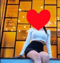 Anshika - escort in Noida