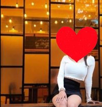 Anshika - escort in Noida