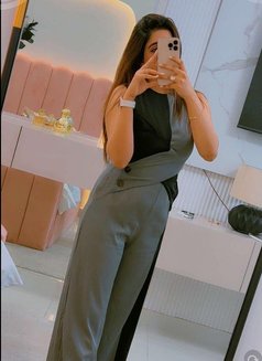 Anshika Hi Profile Model Escorts - puta in Mumbai Photo 5 of 6