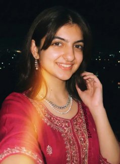 Anshika - escort in Bangalore Photo 3 of 7