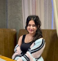 Anshika - puta in Candolim, Goa