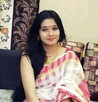 Anshika - escort in Kochi