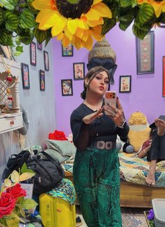 Anshika mistress - Transsexual escort in New Delhi Photo 16 of 25