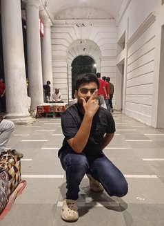 Anshu Agarwal - Acompañantes masculino in New Delhi Photo 3 of 3