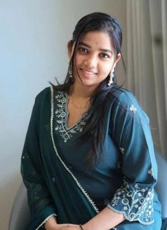 Anshu - escort in Coimbatore Photo 1 of 2