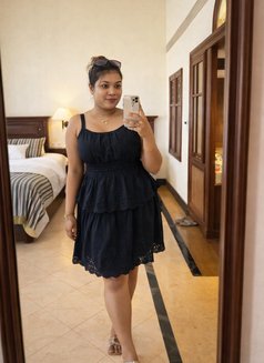 Anshu - escort in Bangalore Photo 1 of 1