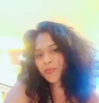 Anshu - Acompañantes transexual in Bangalore