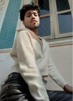 Anshu - Acompañantes transexual in New Delhi Photo 1 of 2