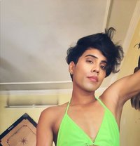 Anshu - Transsexual escort in New Delhi