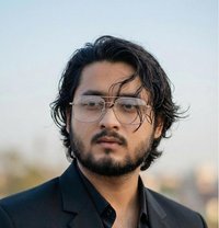 IT Topper - Male escort in Noida