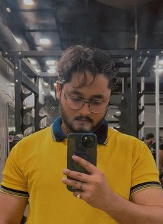 IT Topper - Male escort in Noida Photo 2 of 3