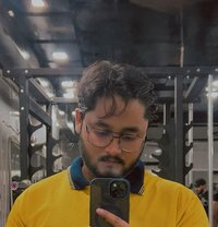 IT Topper - Male escort in Noida