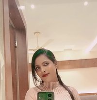 Anshu Priya 🤍23 - puta in Hyderabad