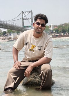 Anshul - Male escort in New Delhi Photo 1 of 4