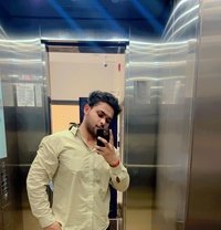 Anshul - Male escort in Noida