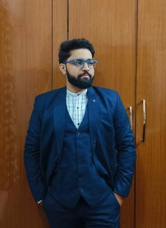 Anshuman goenka - Male escort in Kolkata Photo 11 of 13