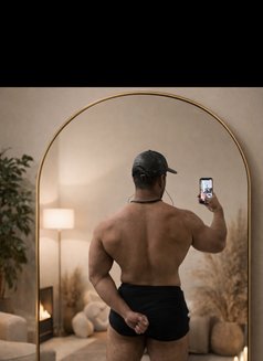 Anshuman High Class(elite) Companion - Acompañantes masculino in New Delhi Photo 2 of 4