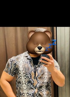 Anshuman Massager (Real Meet) - Acompañantes masculino in Noida Photo 2 of 3