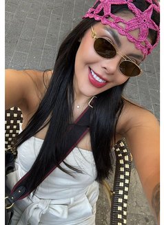 Anthonella - escort in Abu Dhabi Photo 18 of 18