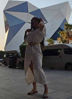 Anthonella - escort in Abu Dhabi Photo 15 of 15
