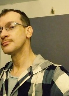 Anthoni - Male escort in Lisbon Photo 2 of 5